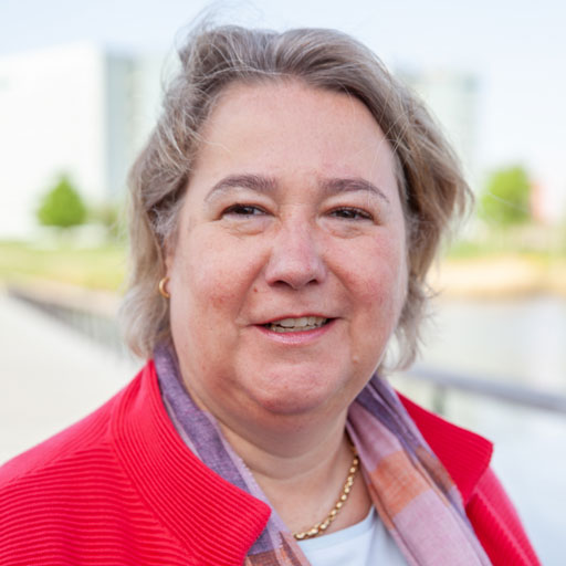 Suzanne Simonis